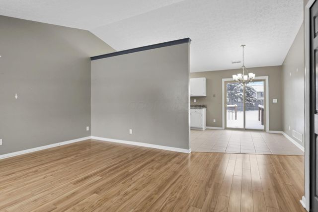 2488 Dunstan Drive, Columbus, OH 43235