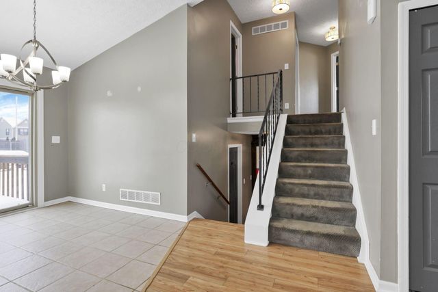 2488 Dunstan Drive, Columbus, OH 43235