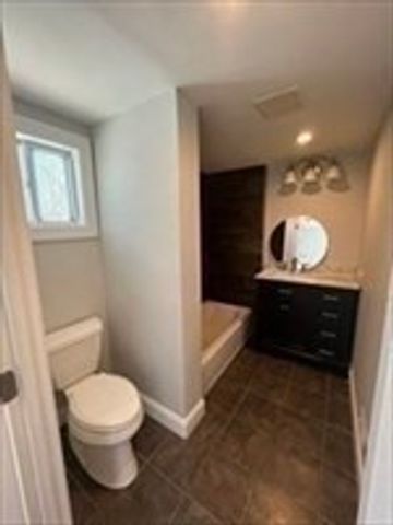 24 May Ter, Weymouth, MA 02190