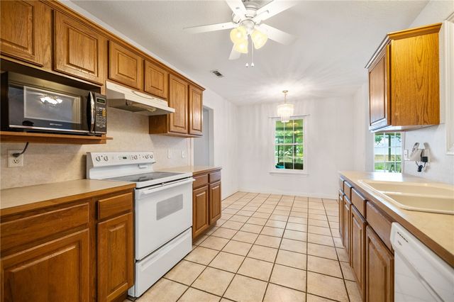 604 Shady Acres Lane, Prairie Grove, AR 72753