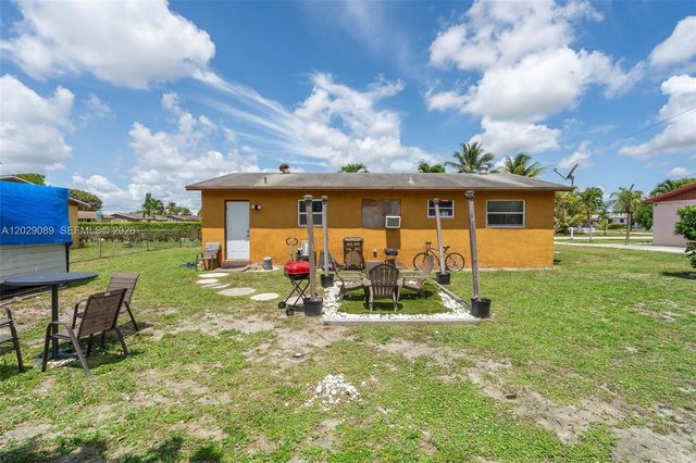 650 NW 3rd Ave, Deerfield Beach, FL 33441