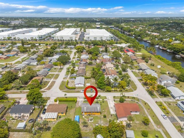650 NW 3rd Ave, Deerfield Beach, FL 33441