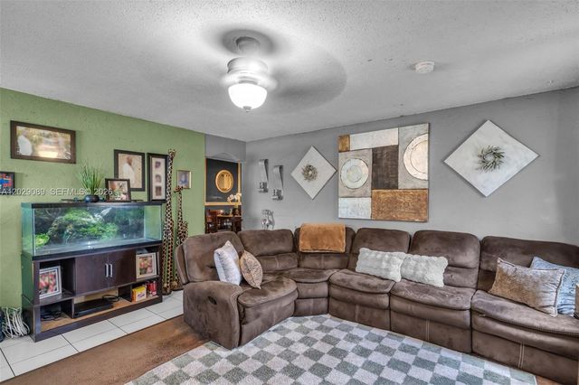 650 NW 3rd Ave, Deerfield Beach, FL 33441