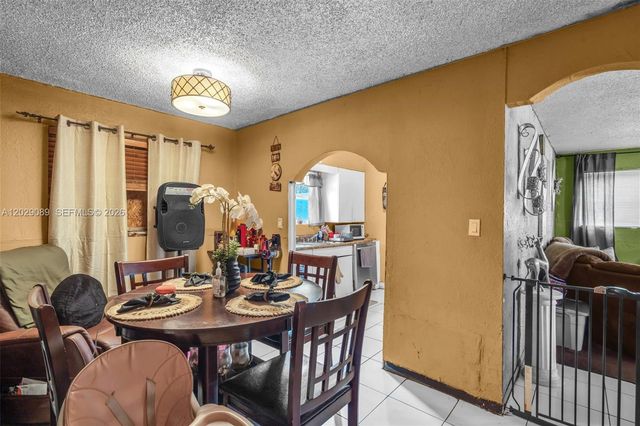 650 NW 3rd Ave, Deerfield Beach, FL 33441