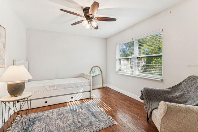 727 LOCUST STREET, Tarpon Springs, FL 34689