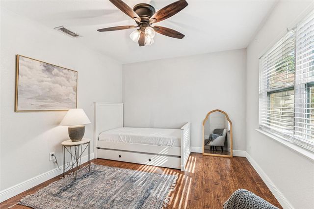 727 LOCUST STREET, Tarpon Springs, FL 34689