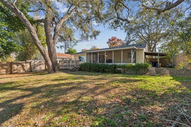 727 LOCUST STREET, Tarpon Springs, FL 34689