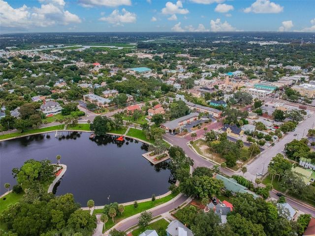 727 LOCUST STREET, Tarpon Springs, FL 34689