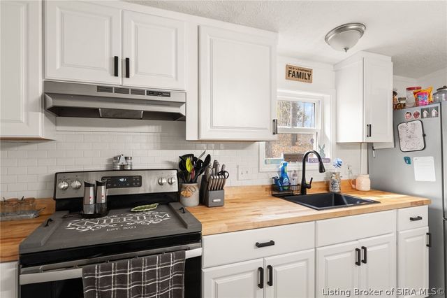 465 S Whiskey Run Ranch Road, Milltown, IN 47145