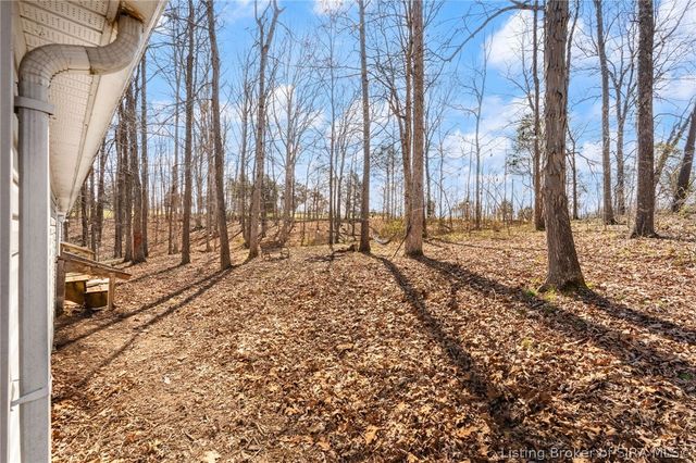 465 S Whiskey Run Ranch Road, Milltown, IN 47145