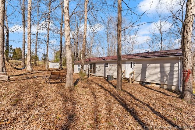 465 S Whiskey Run Ranch Road, Milltown, IN 47145