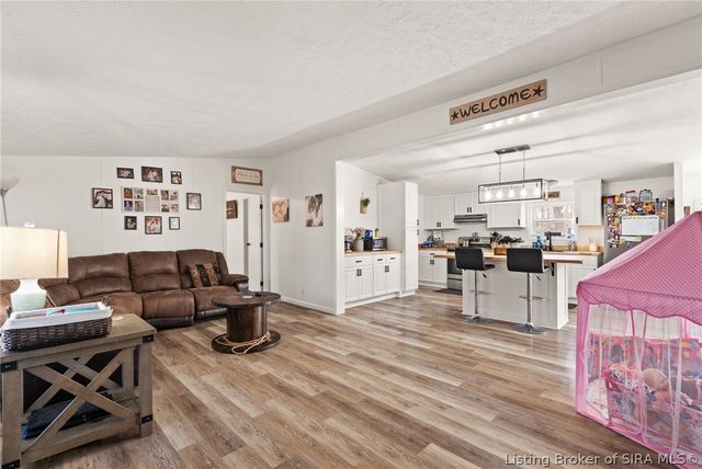 465 S Whiskey Run Ranch Road, Milltown, IN 47145