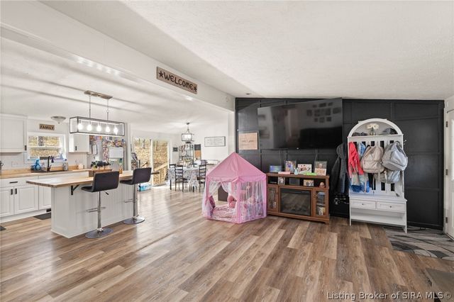 465 S Whiskey Run Ranch Road, Milltown, IN 47145