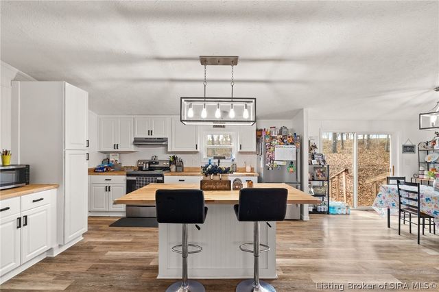 465 S Whiskey Run Ranch Road, Milltown, IN 47145