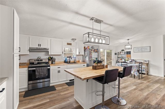 465 S Whiskey Run Ranch Road, Milltown, IN 47145