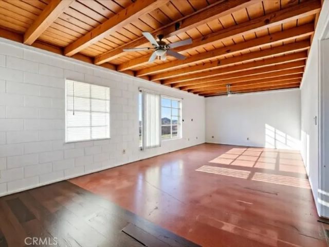 19876 Lodema Road, Apple Valley, CA 92307