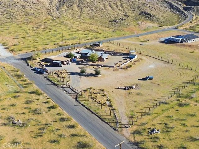 19876 Lodema Road, Apple Valley, CA 92307