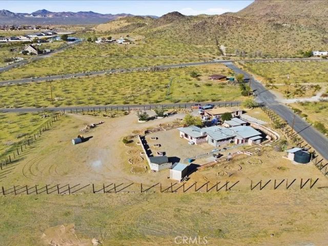 19876 Lodema Road, Apple Valley, CA 92307