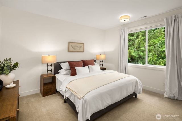 12914 63rd Avenue NE, Kirkland, WA 98034
