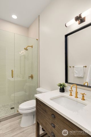 12914 63rd Avenue NE, Kirkland, WA 98034