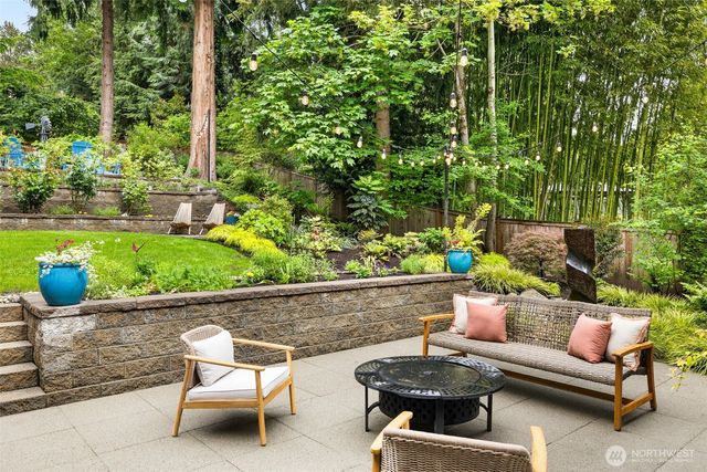 12914 63rd Avenue NE, Kirkland, WA 98034