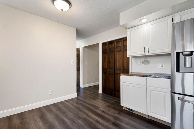 17700 Darden Road, South Bend, IN 46635