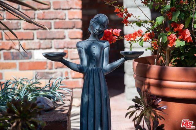 5073 Montezuma Street, Los Angeles, CA 90042