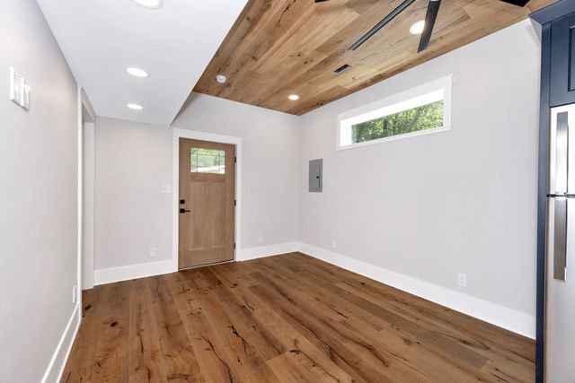 320 Park St, Pulaski, TN 38478