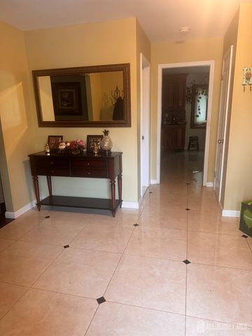3 N baltic Road, Edison, NJ 08820