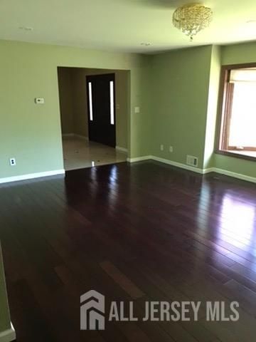 3 N baltic Road, Edison, NJ 08820