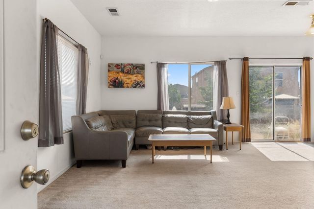 616 Lone Pine Drive SW, Albuquerque, NM 87121