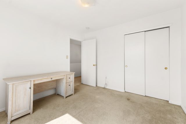 616 Lone Pine Drive SW, Albuquerque, NM 87121