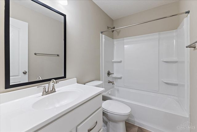 1593 Summerview Lane, Miami Twp, OH 45150