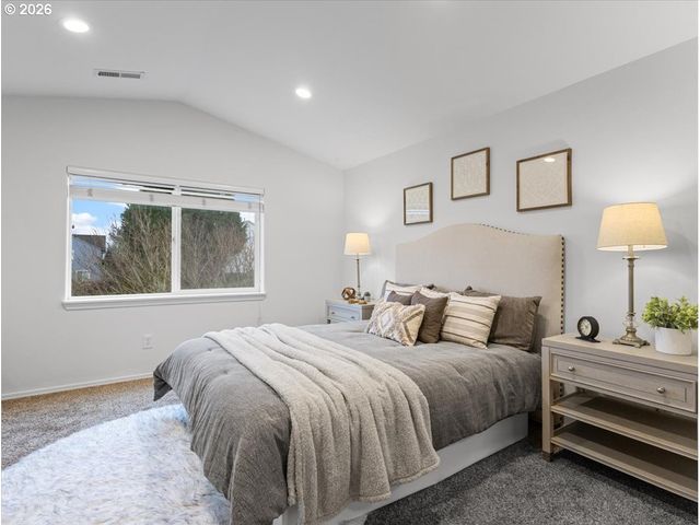 2952 Se PHEASANT Ave, Gresham, OR 97080