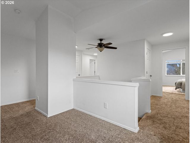 2952 Se PHEASANT Ave, Gresham, OR 97080