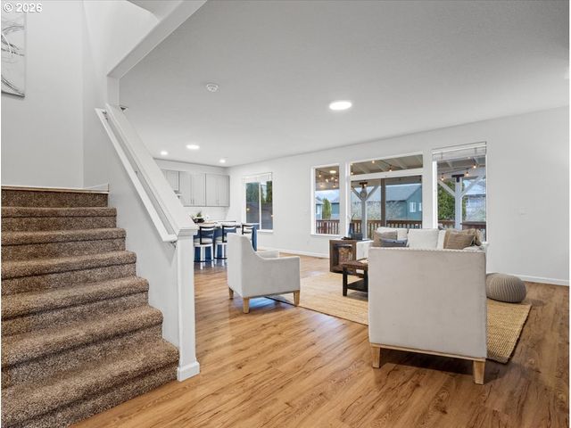 2952 Se PHEASANT Ave, Gresham, OR 97080