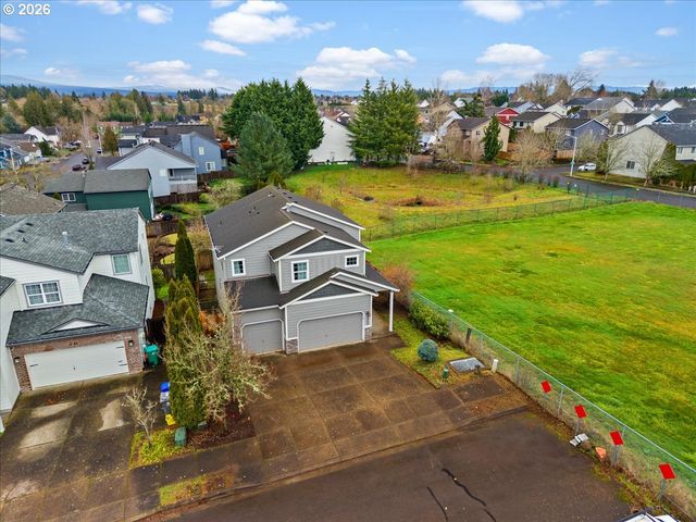 2952 Se PHEASANT Ave, Gresham, OR 97080