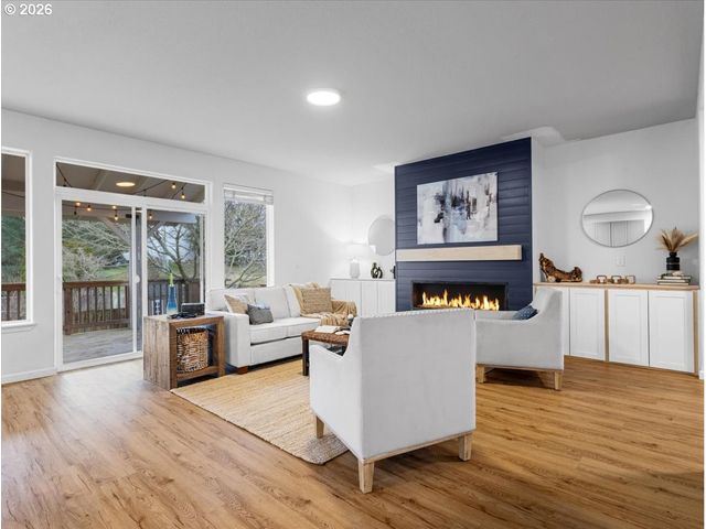 2952 Se PHEASANT Ave, Gresham, OR 97080