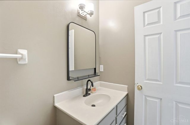 6563 Zoellners Place, Fairfield Twp, OH 45011