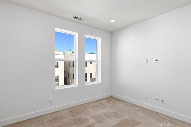 1684 Topanga, Costa Mesa, CA 92627