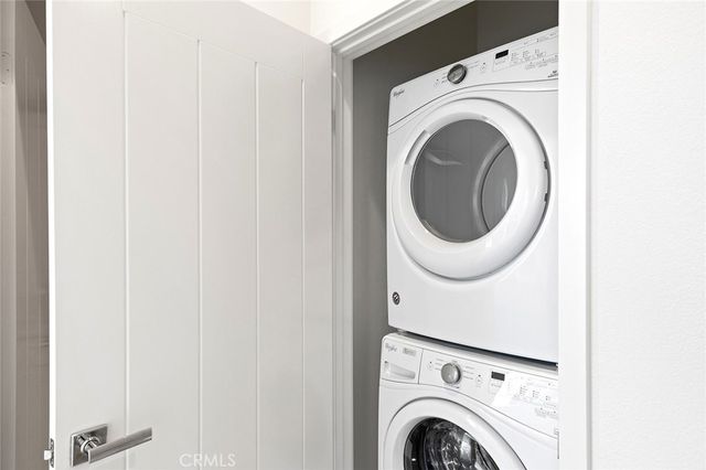 1684 Topanga, Costa Mesa, CA 92627