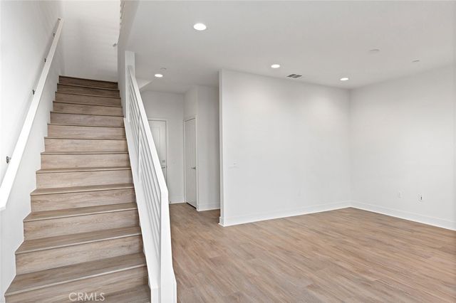 1684 Topanga, Costa Mesa, CA 92627