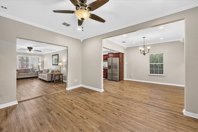 745 Lansdown Dr, Corpus Christi, TX 78412