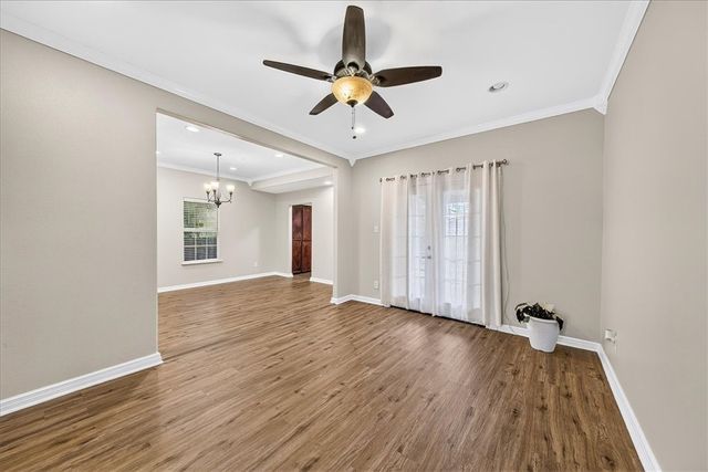 745 Lansdown Dr, Corpus Christi, TX 78412