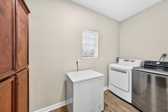 745 Lansdown Dr, Corpus Christi, TX 78412