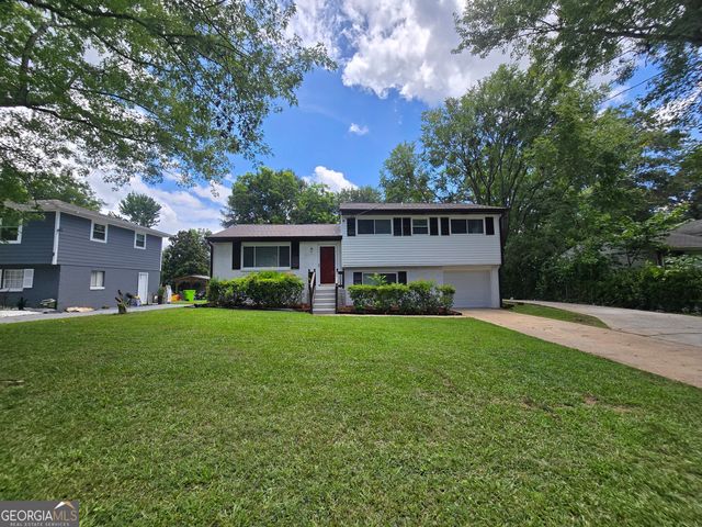 1743 Hillview Avenue, Jonesboro, GA 30236