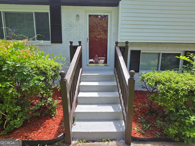 1743 Hillview Avenue, Jonesboro, GA 30236