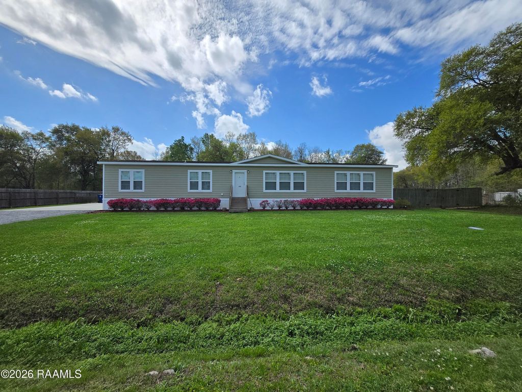 169 Bobby Gene Drive, Scott, LA 70583