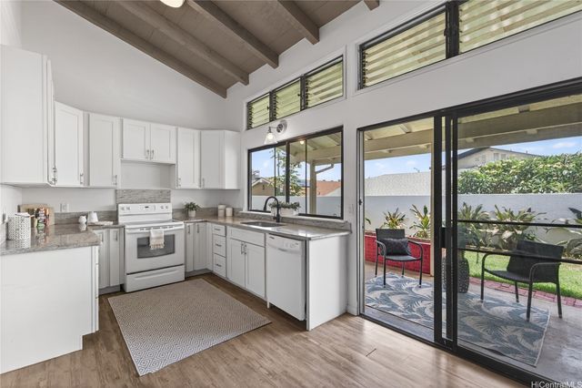 7714 Waikapu Loop, Honolulu, HI 96825