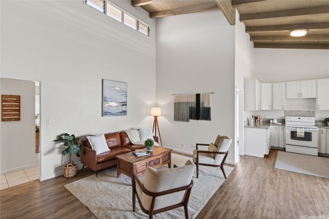 7714 Waikapu Loop, Honolulu, HI 96825